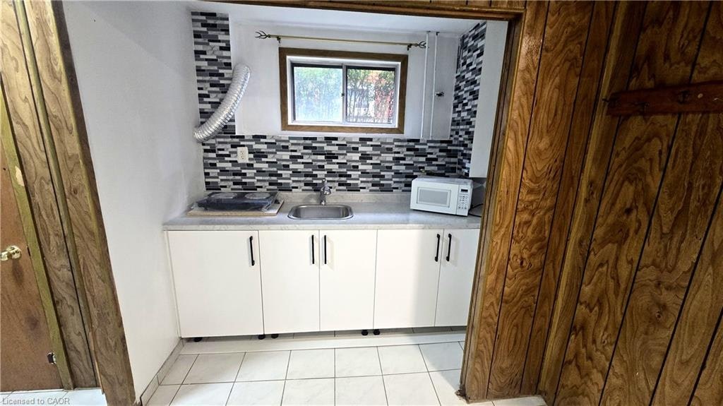 Basement-236 Veronica Drive, Kitchener, ON, N2A 2X2 - 9