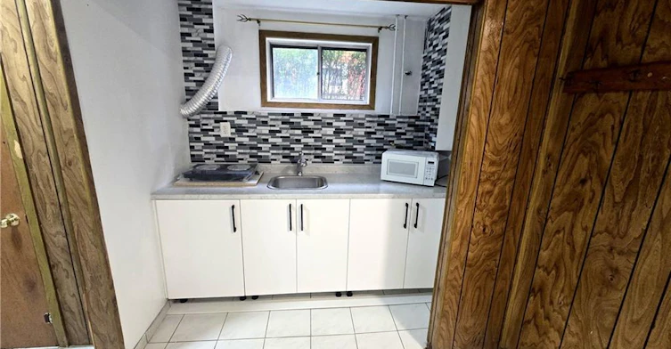Basement-236 Veronica Drive, Kitchener, ON, N2A 2X2 - 9