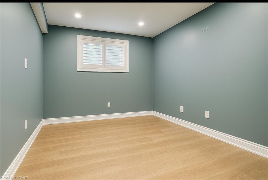 Lower-255 Pineland Place, Waterloo, ON, N2T 2S4 - 5