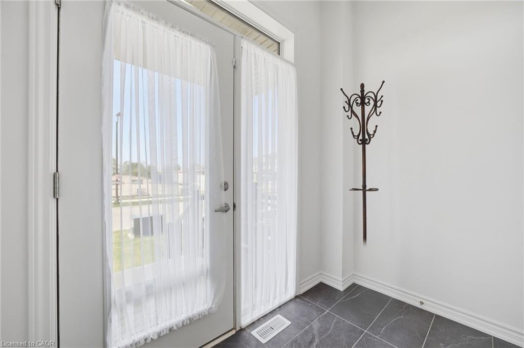 26 Orr Avenue, Erin, ON, N0B 1T0 - 6