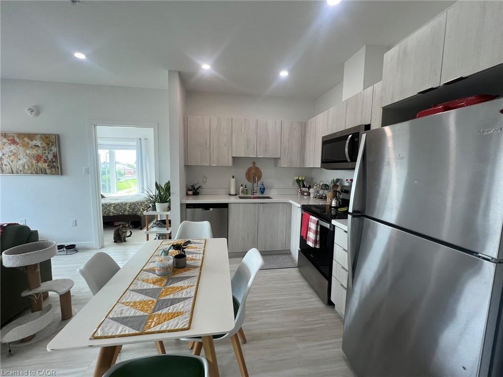 403-408 Dundas Street S, Cambridge, ON, N1R 0E8 - 4