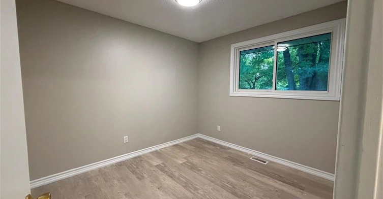 Upper Level-70 Eagen Drive, Kitchener, ON, N2M 1W4 - 9