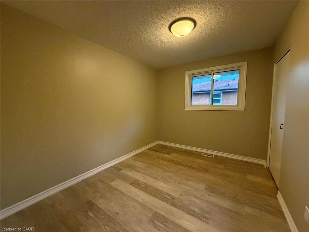 Upper Level-70 Eagen Drive, Kitchener, ON, N2M 1W4 - 11
