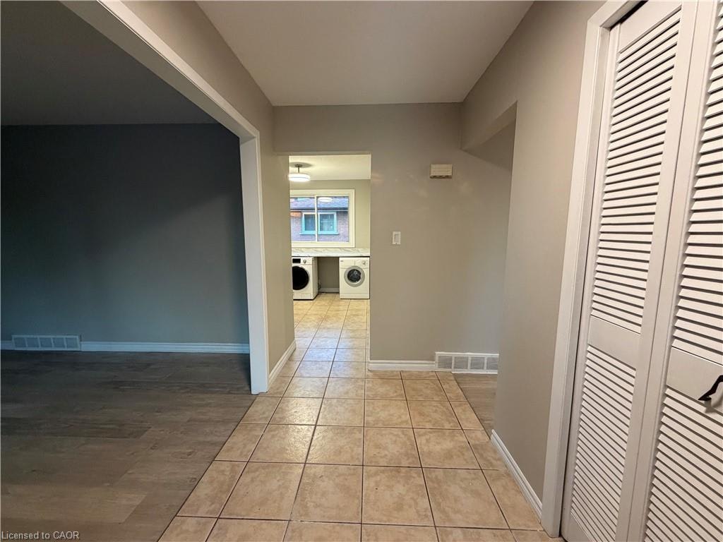 Upper Level-70 Eagen Drive, Kitchener, ON, N2M 1W4 - 2