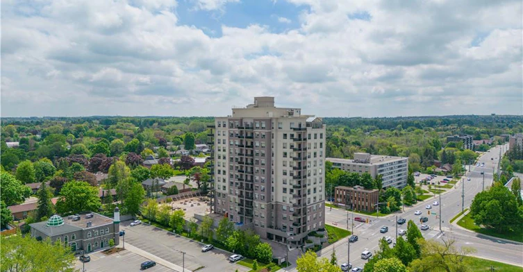 405-223 Erb Street W, Waterloo, ON, N2L 0B3
