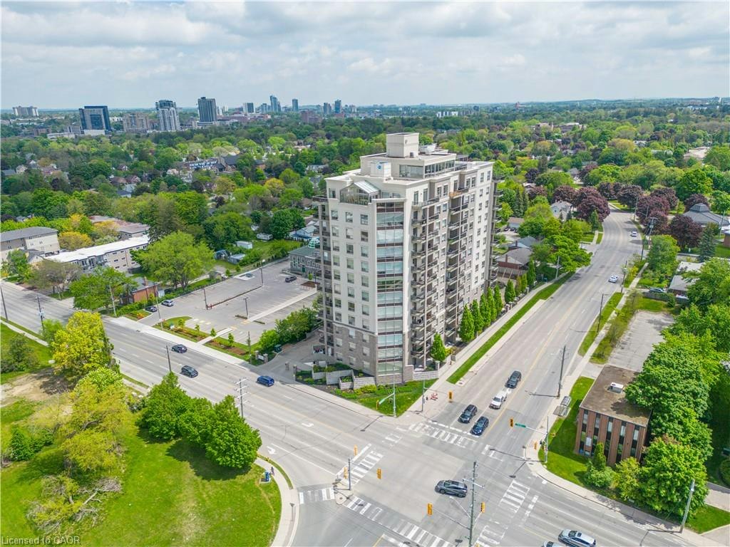 405-223 Erb Street W, Waterloo, ON, N2L 0B3 - 3