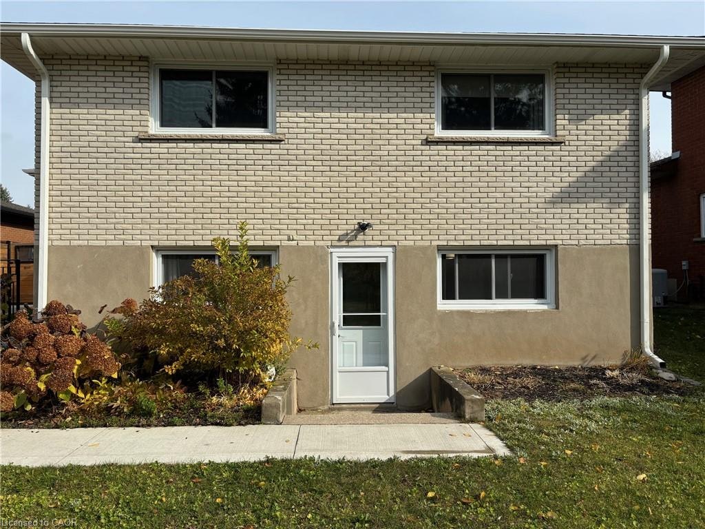 Lower-49 Westchester Drive, Kitchener, ON, N2B 3L6 - 2