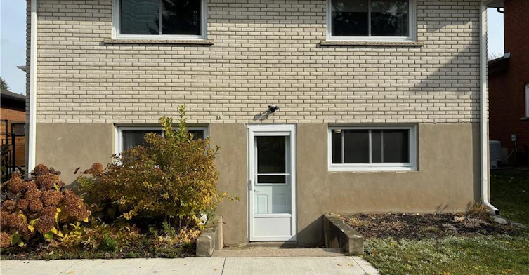 Lower-49 Westchester Drive, Kitchener, ON, N2B 3L6 - 2