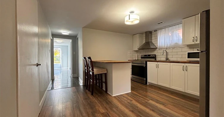 Lower-49 Westchester Drive, Kitchener, ON, N2B 3L6 - 6