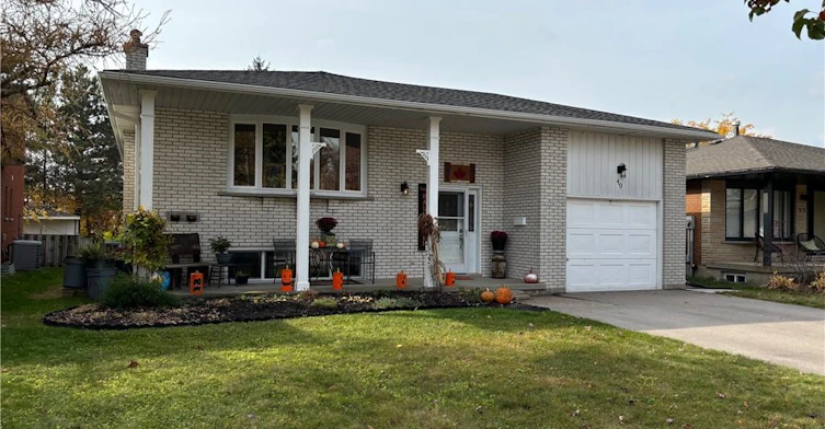 Lower-49 Westchester Drive, Kitchener, ON, N2B 3L6