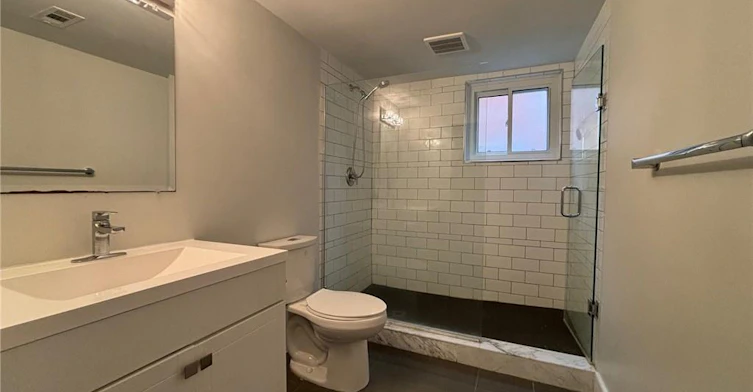 Lower-49 Westchester Drive, Kitchener, ON, N2B 3L6 - 11
