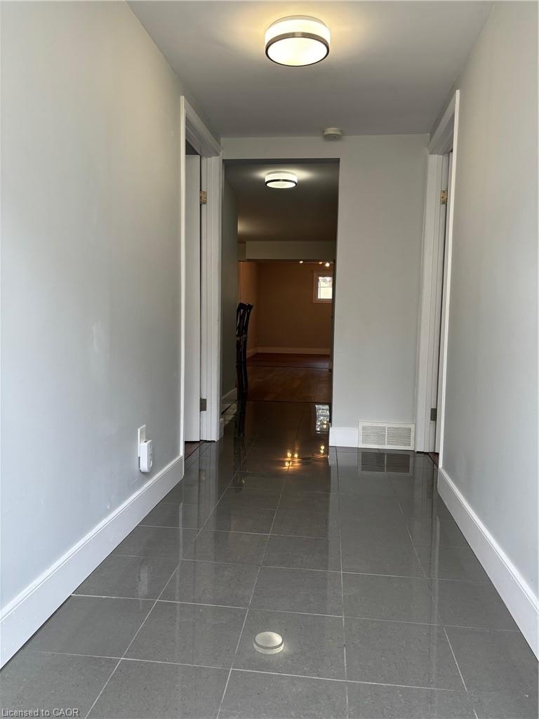 Lower-49 Westchester Drive, Kitchener, ON, N2B 3L6 - 13