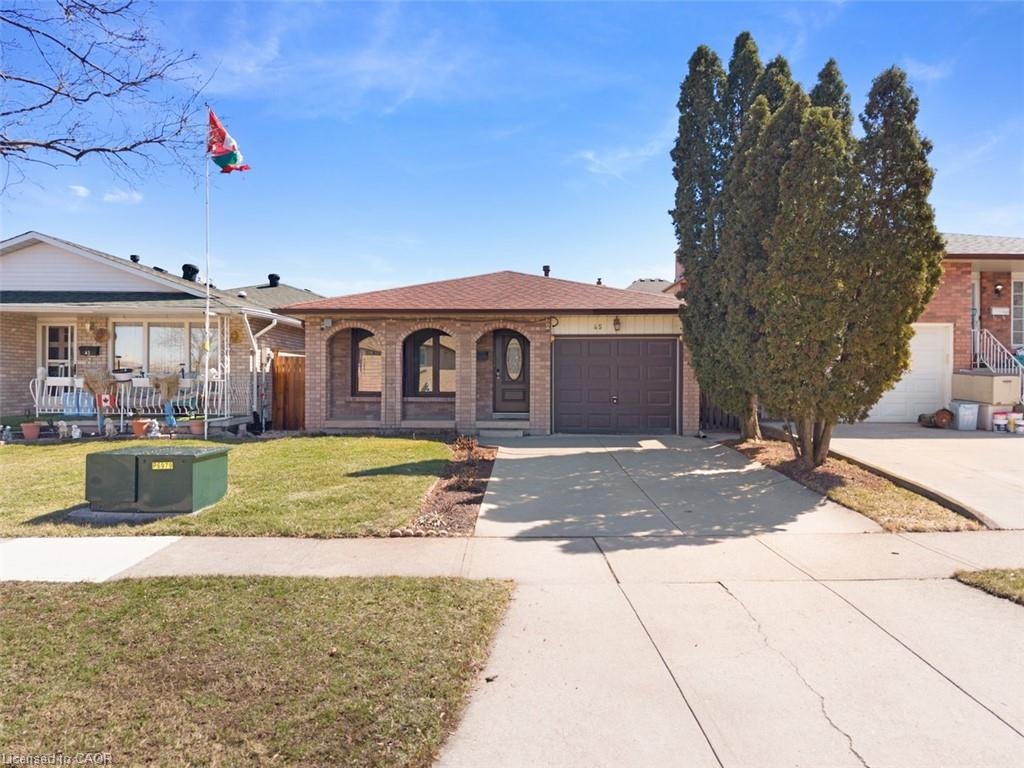 45 Juniper Drive, Hamilton, ON, L8E 4C7