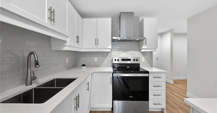 310-153 Wilson Street W, Hamilton, ON, L9G 1N4 - 5
