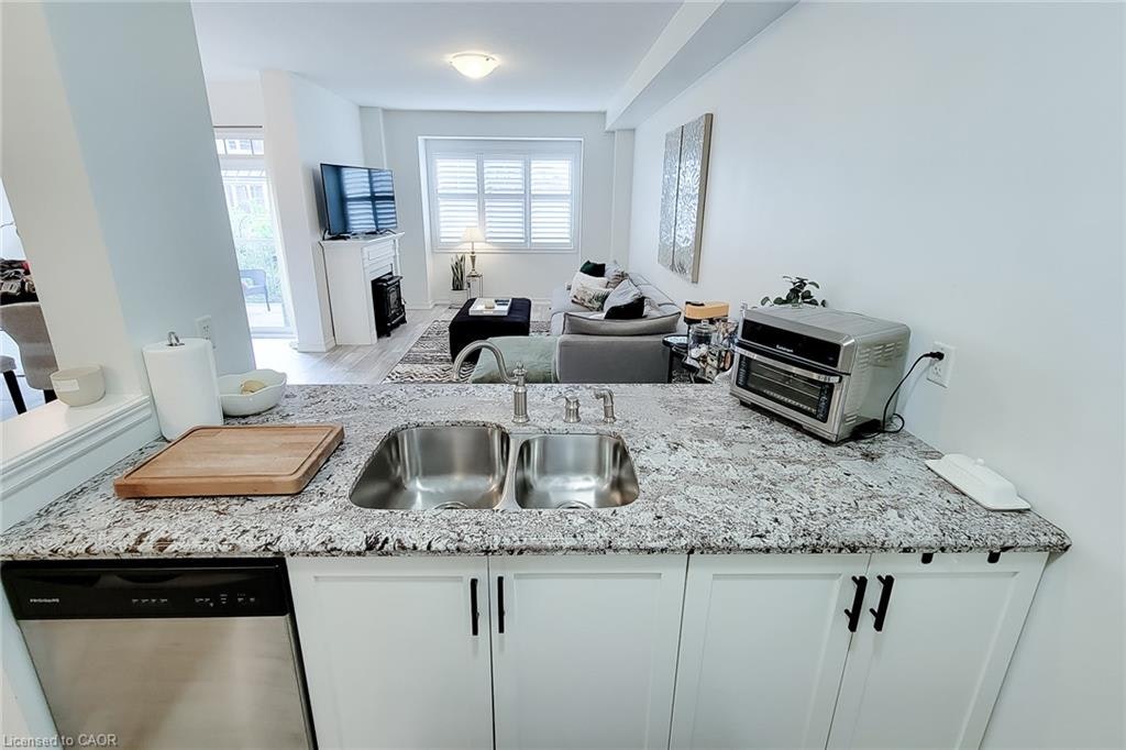45-201 Westbank Trail, Hamilton, ON, L8J 0H4 - 19