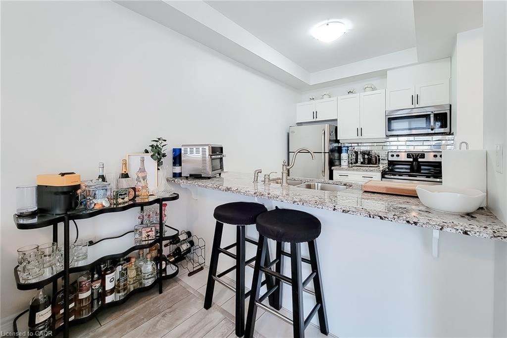 45-201 Westbank Trail, Hamilton, ON, L8J 0H4 - 17