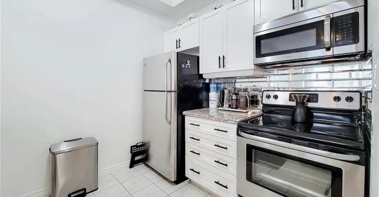45-201 Westbank Trail, Hamilton, ON, L8J 0H4 - 15