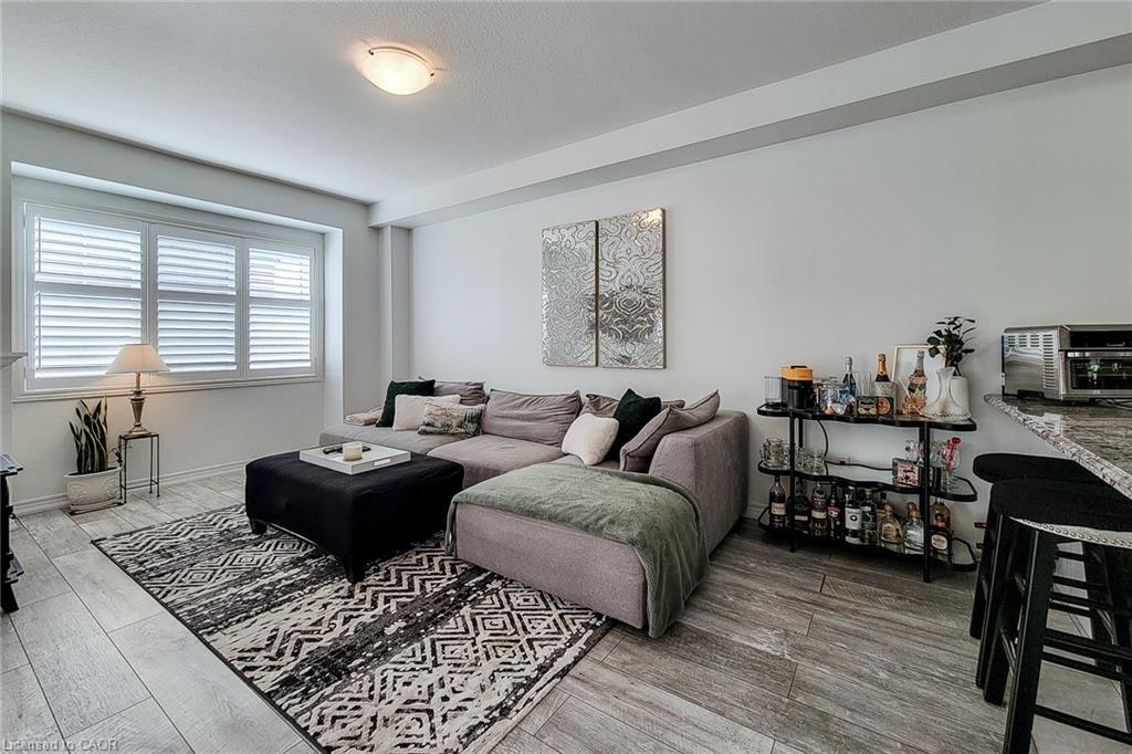 45-201 Westbank Trail, Hamilton, ON, L8J 0H4 - 9