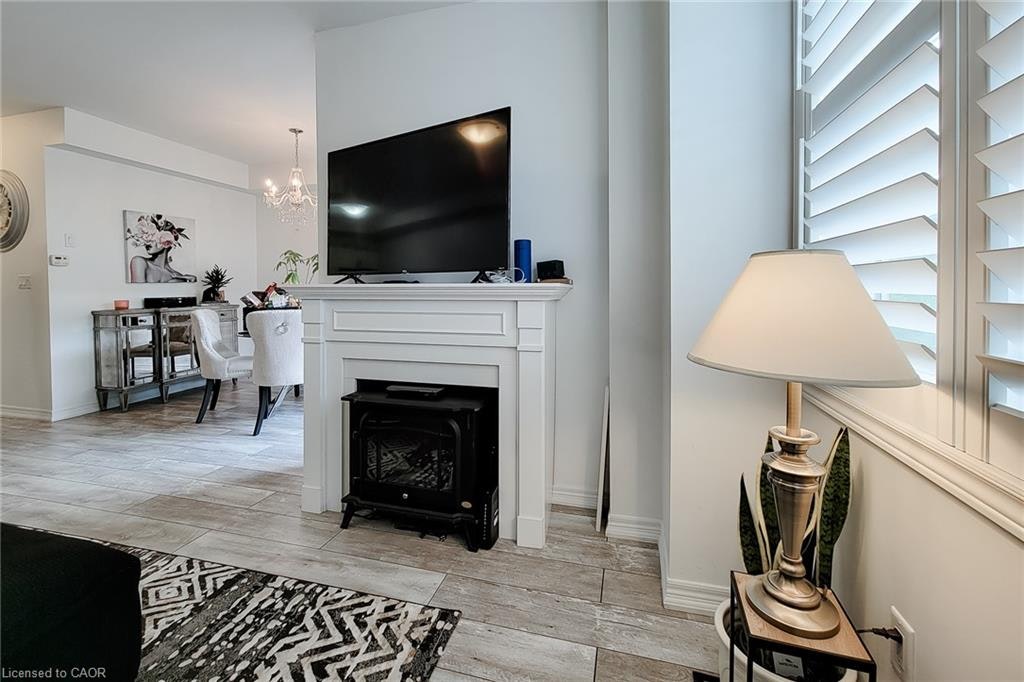 45-201 Westbank Trail, Hamilton, ON, L8J 0H4 - 10