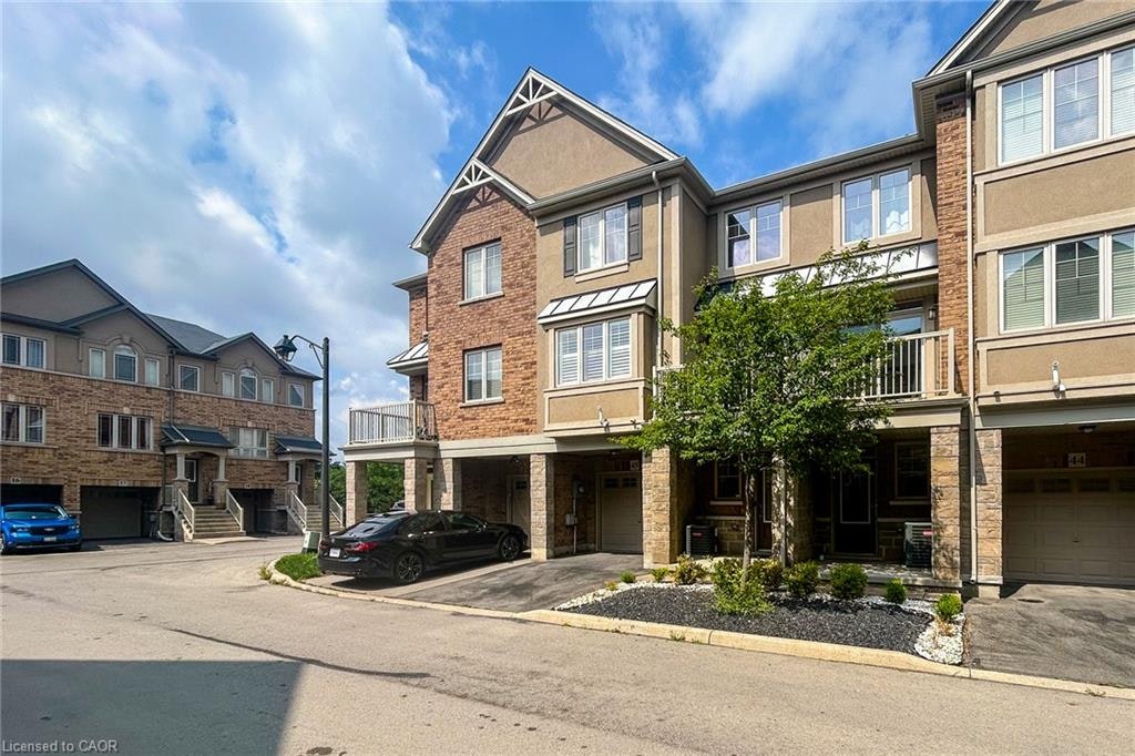 45-201 Westbank Trail, Hamilton, ON, L8J 0H4 - 3