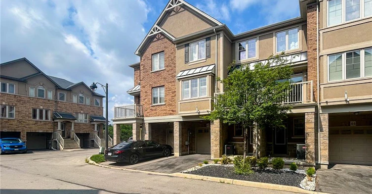45-201 Westbank Trail, Hamilton, ON, L8J 0H4 - 3