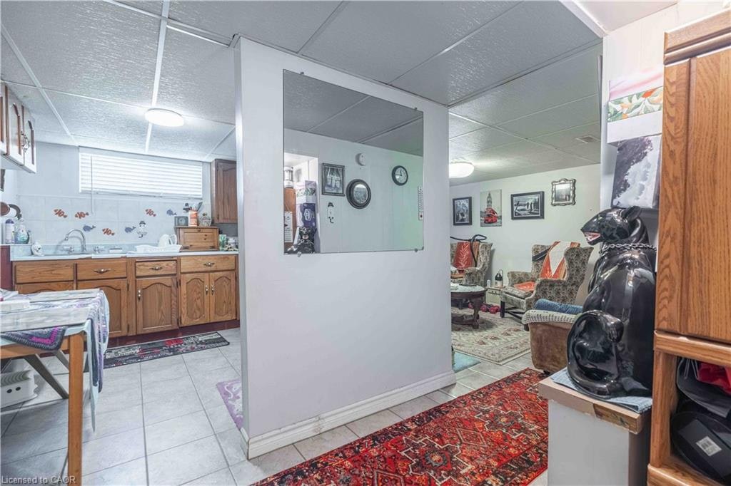 374 Upper Wentworth Street, Hamilton, ON, L9A 4T5