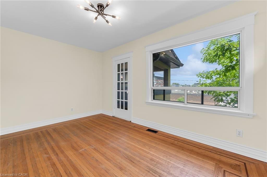 4-409 Charlton Avenue W, Hamilton, ON, L8P 2E6 - 7