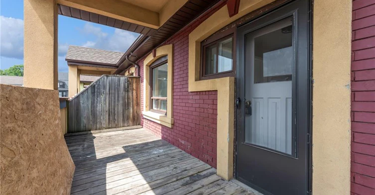 4-409 Charlton Avenue W, Hamilton, ON, L8P 2E6 - 2