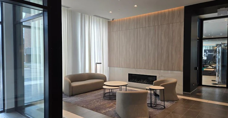 824 Room 2-1 Jarvis Street, Hamilton, ON, L8R 0A8 - 2