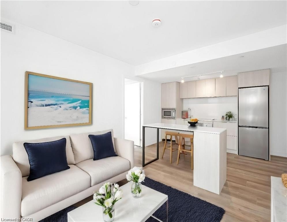 824 Room 2-1 Jarvis Street, Hamilton, ON, L8R 0A8 - 4