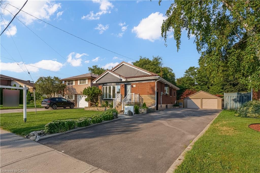 63 Hardale Crescent, Hamilton, ON, L8T 1K9