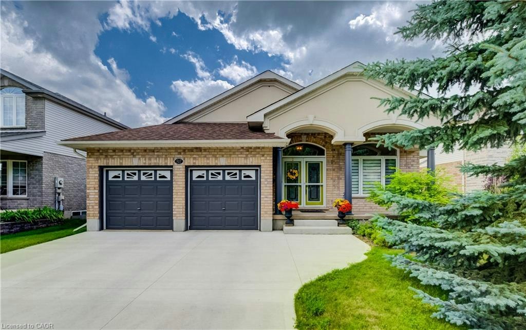 517 Starboard Crescent, Waterloo, ON, N2K 4G5