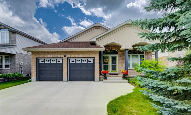 517 Starboard Crescent