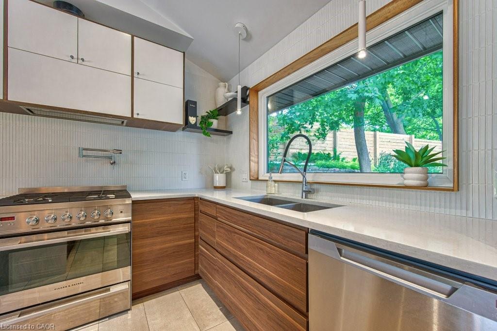 65 Lang Crescent, Kitchener, ON, N2K 1P4 - 11