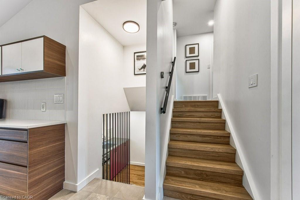 65 Lang Crescent, Kitchener, ON, N2K 1P4 - 8