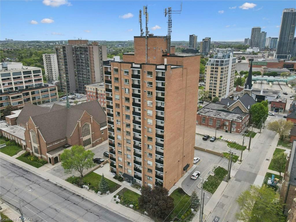 906-64 Benton Street, Kitchener, ON, N2G 4L9