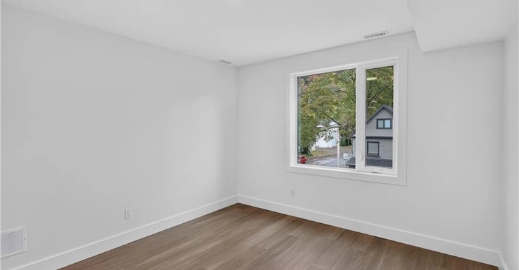 3-332 King Street W, Hamilton, ON, L9H 1W6 - 18