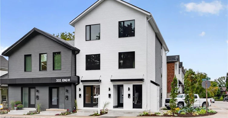 3-332 King Street W, Hamilton, ON, L9H 1W6 - 3