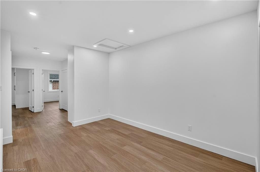 3-332 King Street W, Hamilton, ON, L9H 1W6 - 10