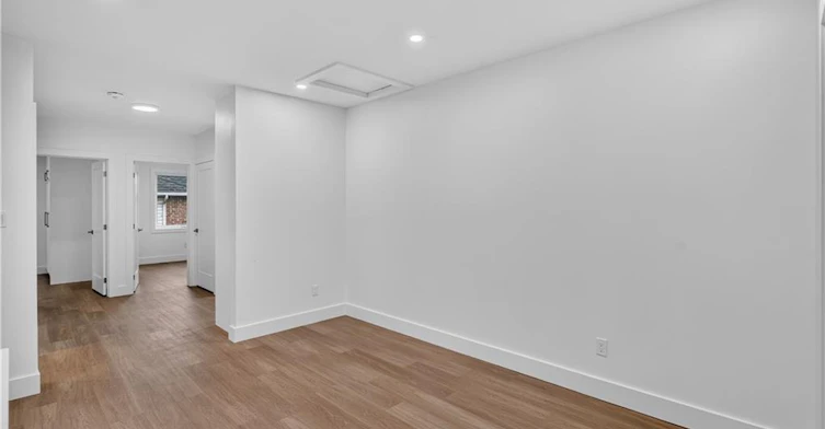 3-332 King Street W, Hamilton, ON, L9H 1W6 - 10