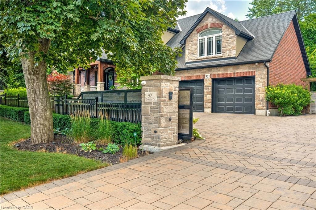 921 Scenic Drive, Hamilton, ON, L9C 1H7