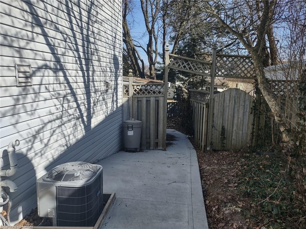77 Canrobert Street, Woodstock, ON, N4S 8X4 - 17