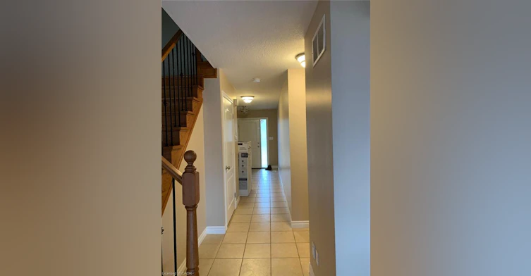 19 Amos Drive, Guelph, ON, N1L 0L6 - 8