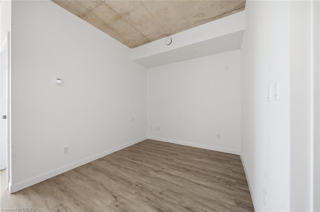 202-7 Erie Avenue, Brantford, ON, N3S 2E7 - 15