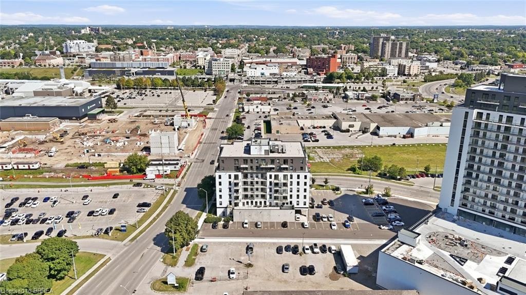 202-7 Erie Avenue, Brantford, ON, N3S 2E7 - 7
