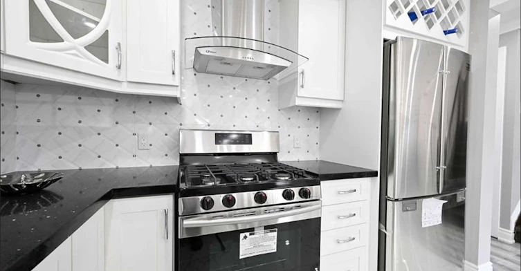 Main-39 Walter Avenue S, Hamilton, ON, L8H 1A4 - 9