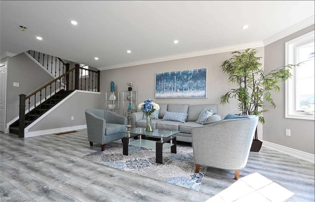 Main-39 Walter Avenue S, Hamilton, ON, L8H 1A4 - 2