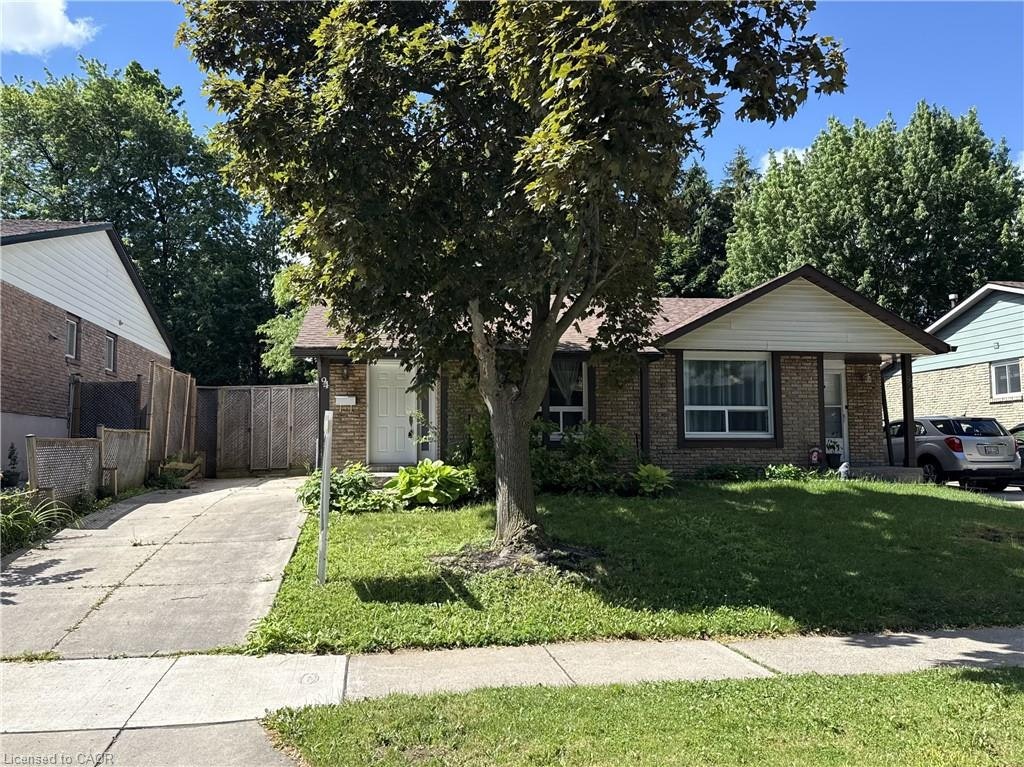 94 Wendover Drive, Hamilton, ON, L9C 5X5