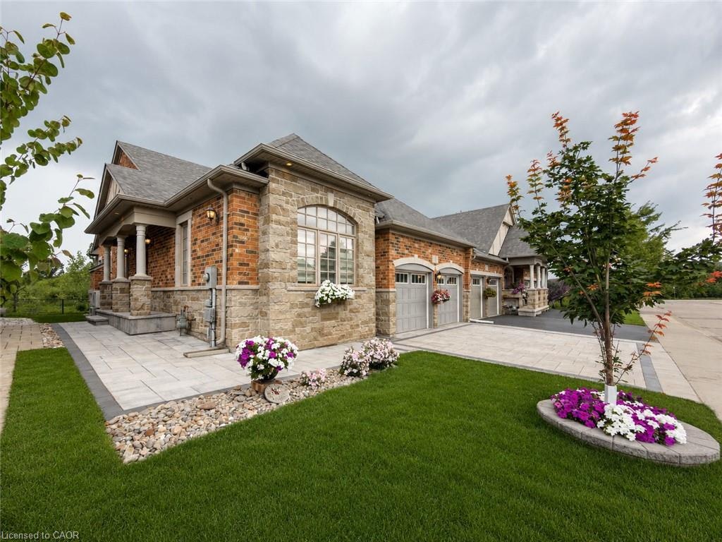 17-3353 Liptay Avenue, Oakville, ON, L6M 0M6