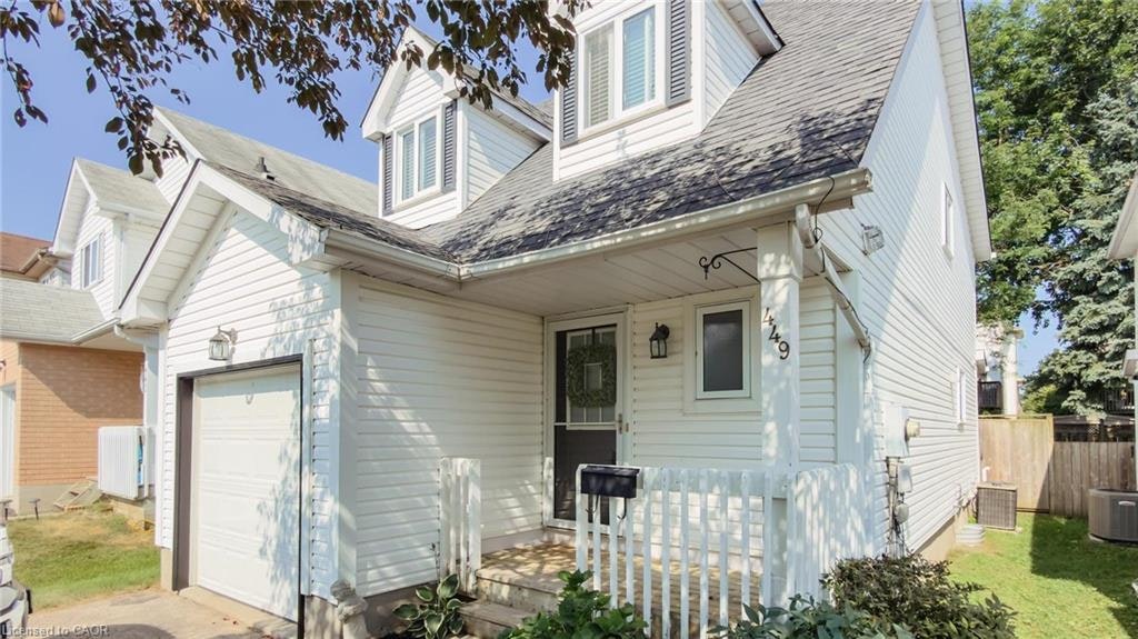449 Exmoor Street, Waterloo, ON, N2K 3T7